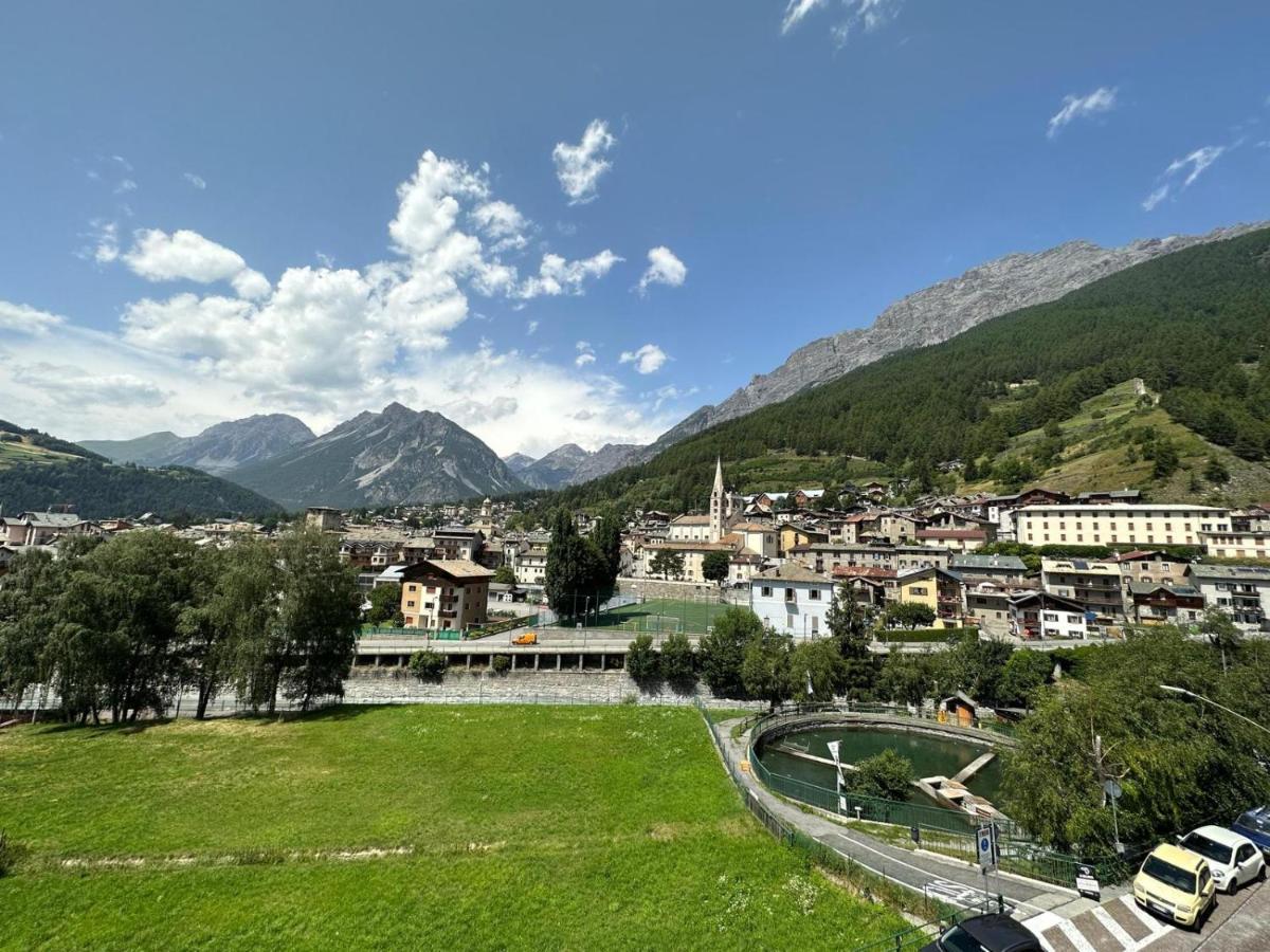Home In Bormio Exteriör bild